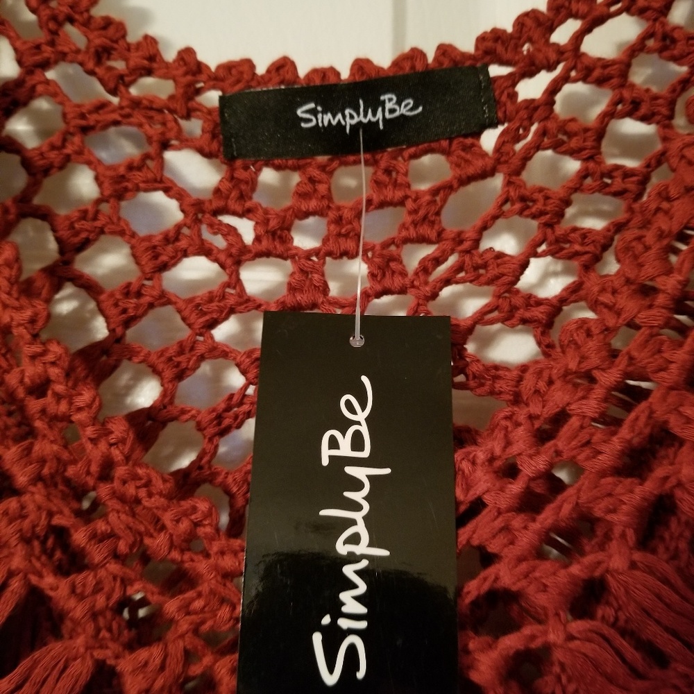 Henna- red crochet/microfiber blouse - Picture 2 of 5
